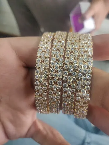 Naveen Jewellers